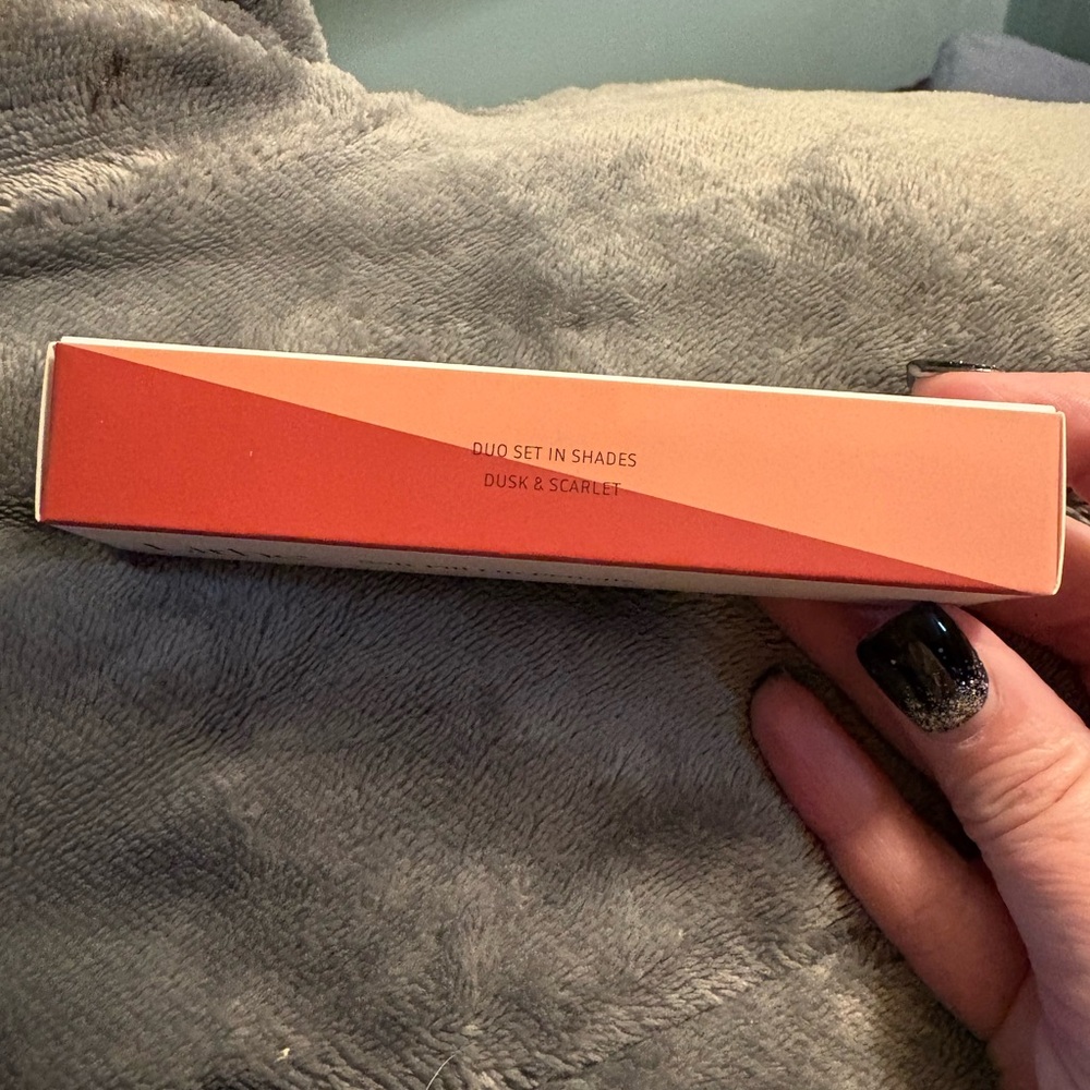 Lithe Soft Fill Lip Pencils - Picture 4 of 5